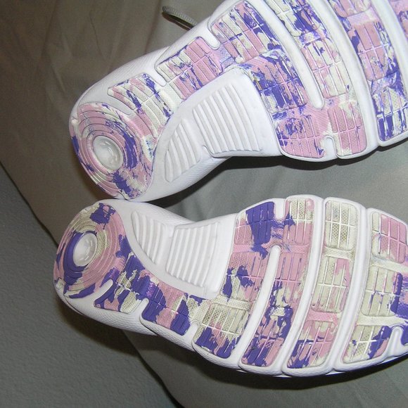 Under Armour - Picture 4 of 8